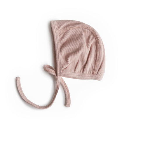 Mushie Ribbed Baby Bonnet