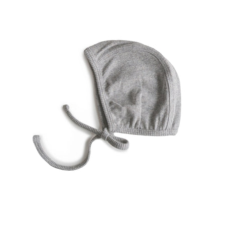 Mushie Ribbed Baby Bonnet