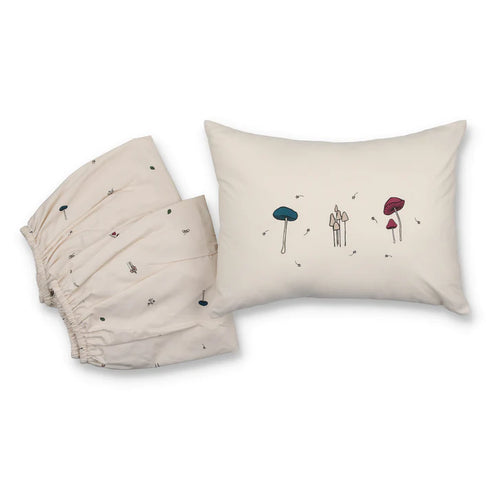 Mini Manilla Mushroom Wilderness Crib Set