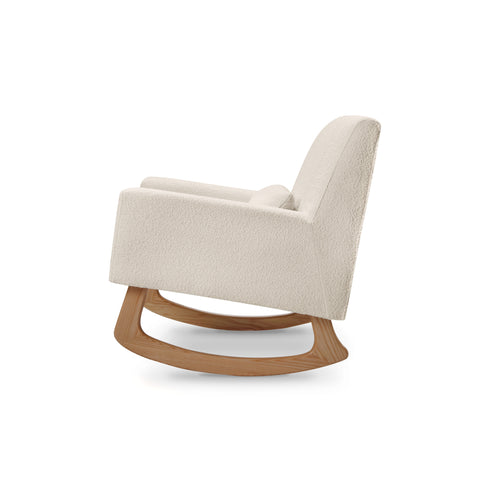 Sleepytime-Rocker in Boucle With Light Legs