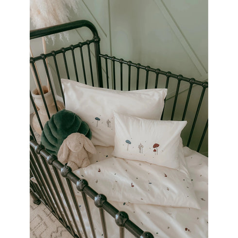 Mini Manilla Mushroom Wilderness Crib Set