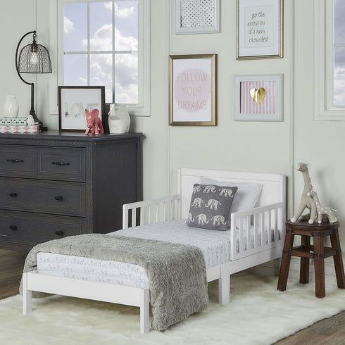 Dream on me Brookside Toddler Bed