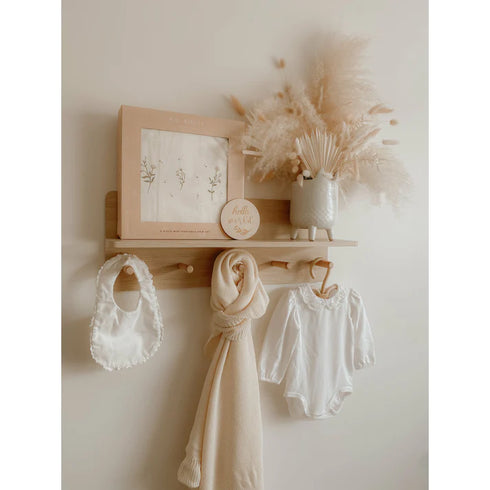 Mini Manilla Buttercup Floral Porta Crib Set