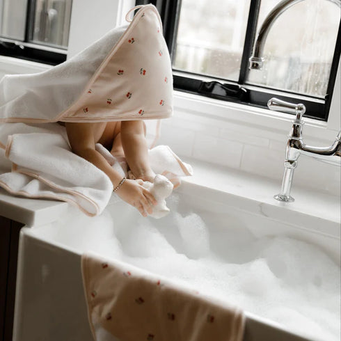 ELY`S & CO. Hooded Towel & Washcloth