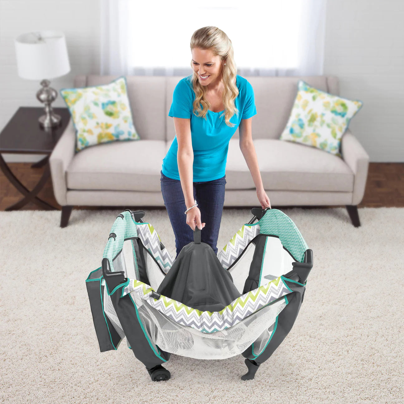 Ingenuity smart & fashion simple travel cot